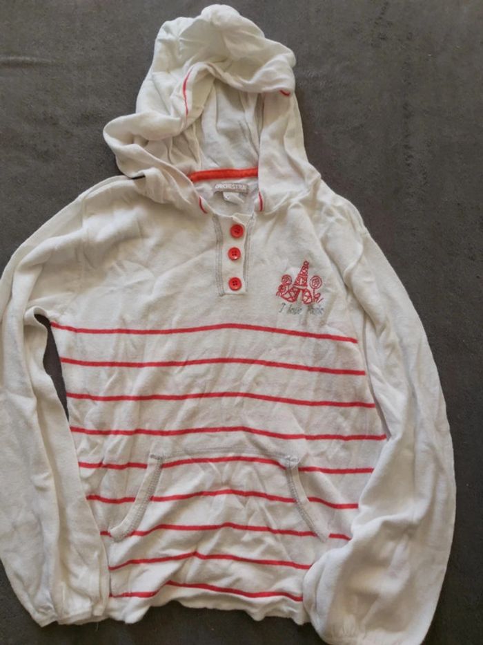 Pull capuche leger