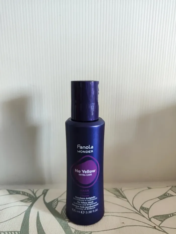 Fanola wonder masque anti-jaunissement 100ml valeur  16€  à utiliser 12 mois après ouverture