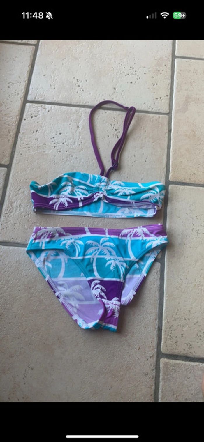 Bikini 8 ans