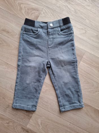 Jean gris bébé 6 mois