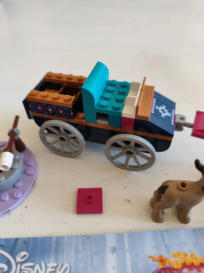 Lego Disney 41166 l'aventure en calèche d'Elsa la reine des neiges - photo numéro 5