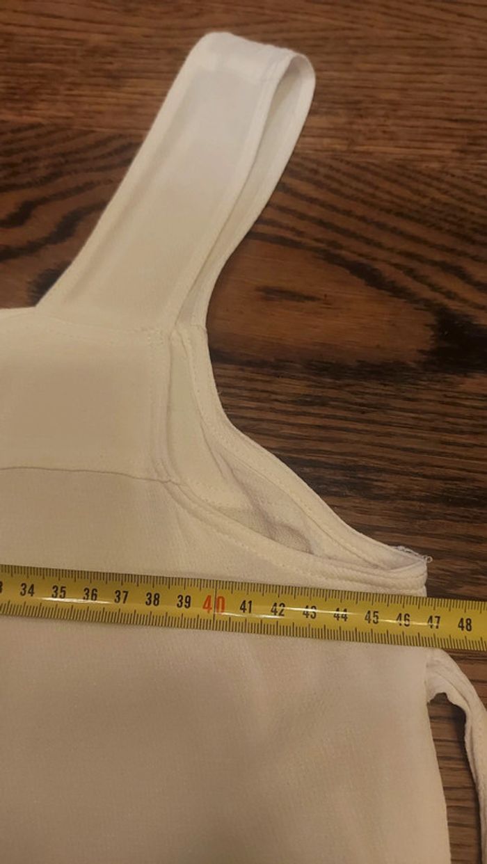 Top blanc t 40 H e M - photo numéro 8