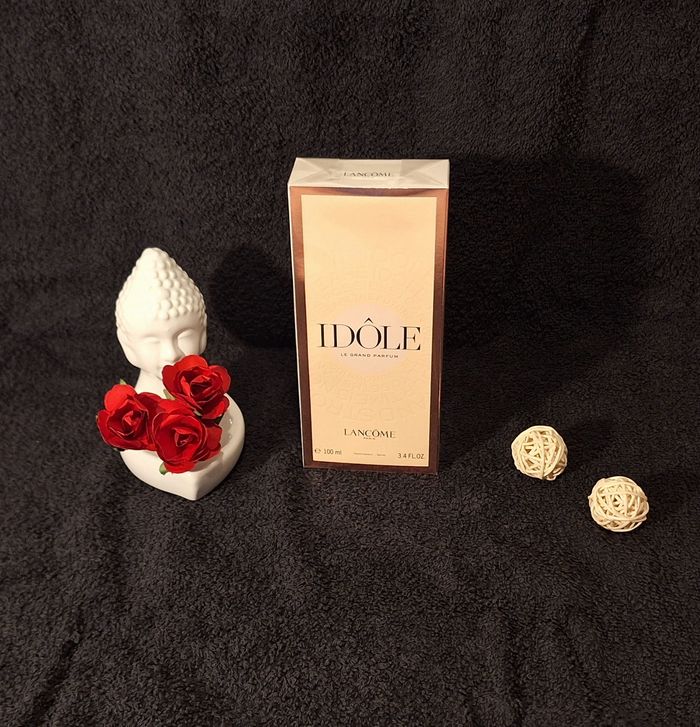 Le grand parfum "Idole " Lancôme 100ml - photo numéro 5
