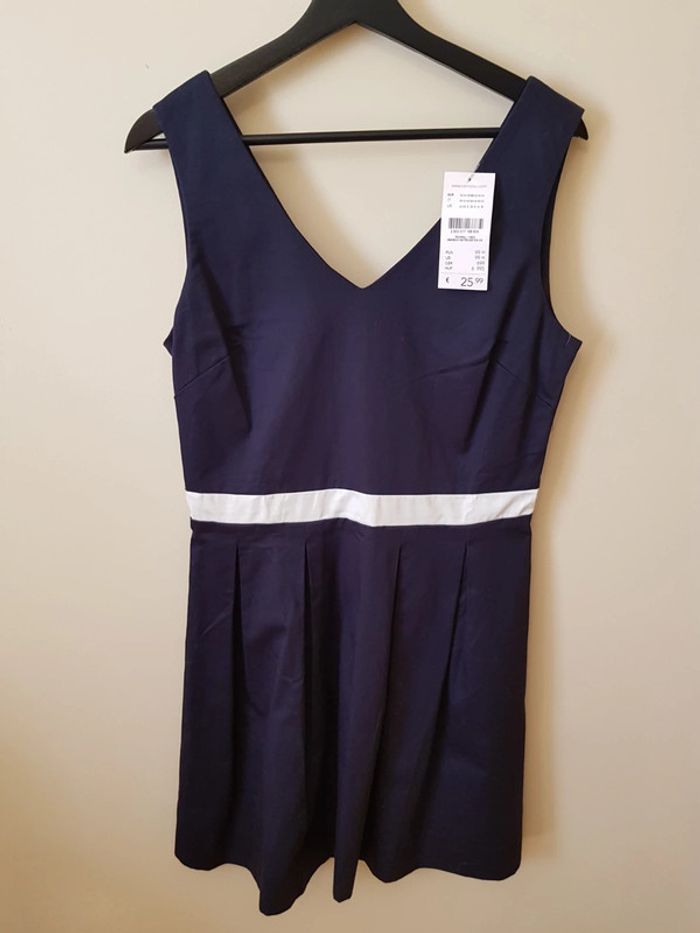 Robe Camaïeu marine et blanche neuve avec étiquette - photo numéro 4