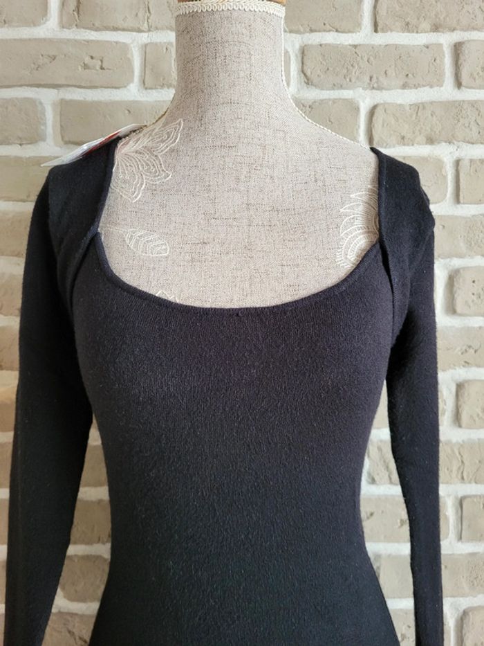 Robe moulante en maille noire très douce Zara neuve avec étiquette - photo numéro 2