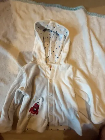 Gilet taille 6 mois