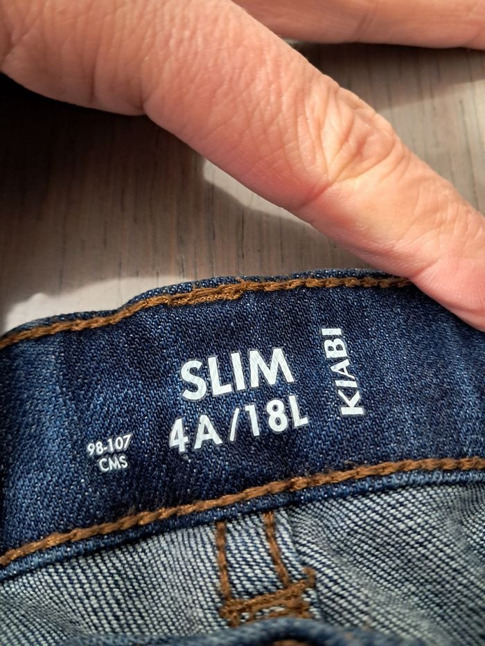 Jean kiabi d'occasion 4 ans - photo numéro 3