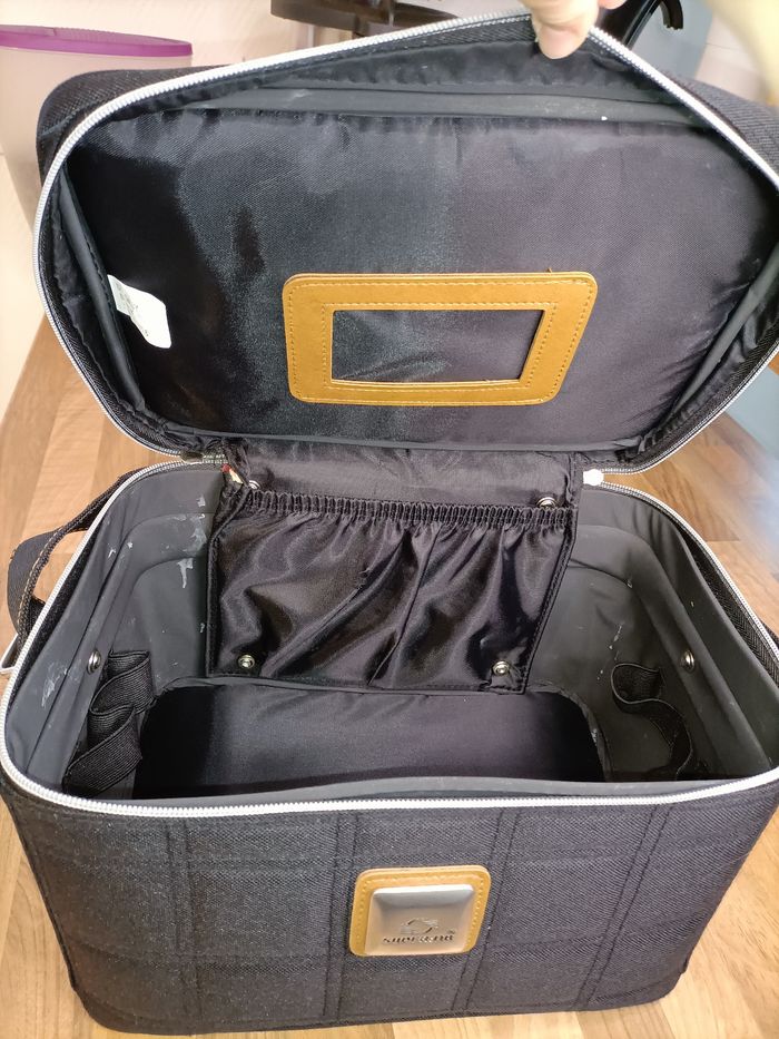 Trousse de toilette rigide noire - photo numéro 7