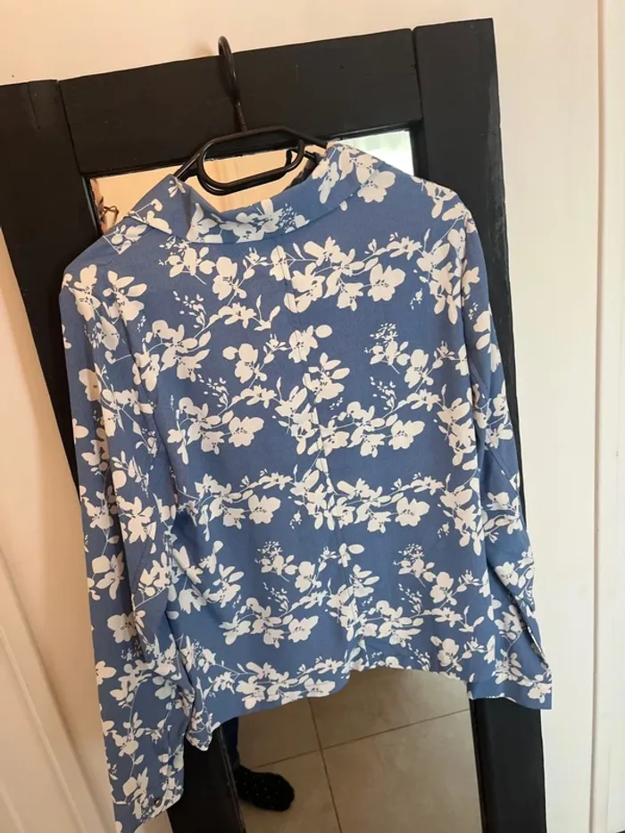 Blouse à fleur - photo numéro 6