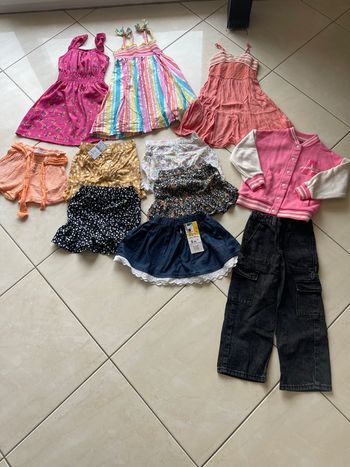 Lot vêtements 4 ans