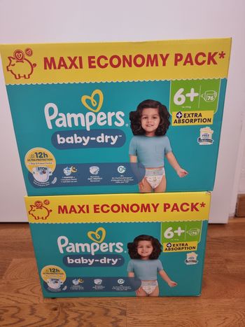 Pampers taille 6+