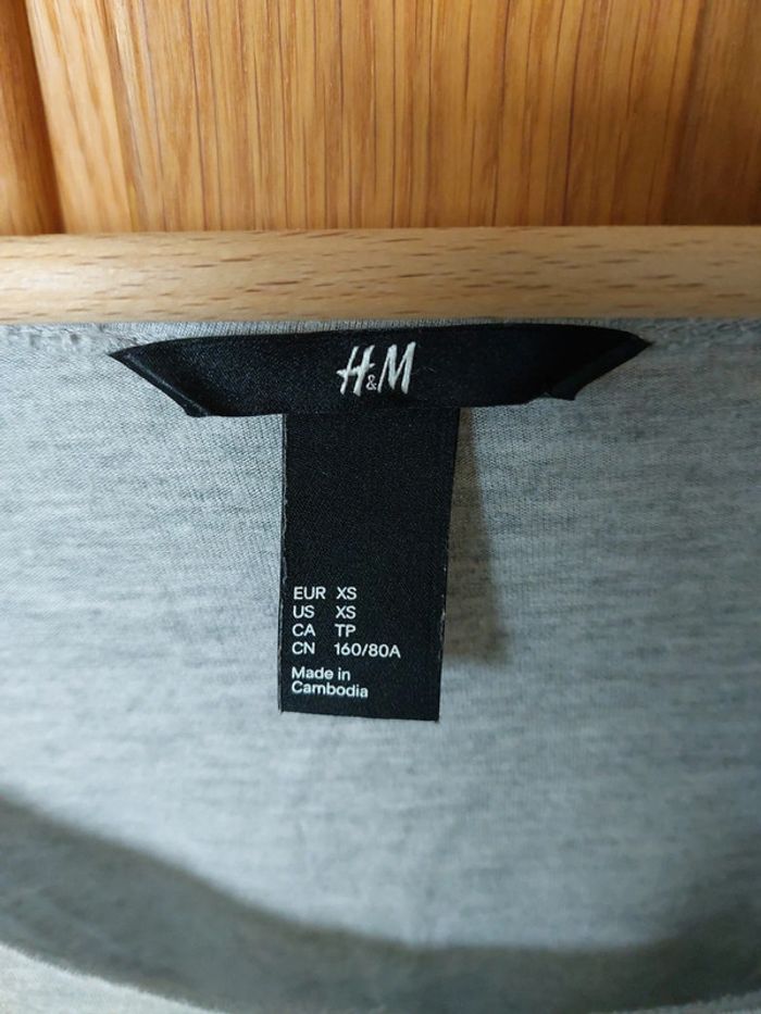 Top H&M manches amples - photo numéro 2