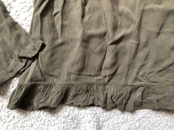 Tee shirt manches évasées - photo numéro 7