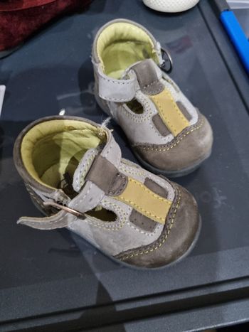 Chaussure bébé