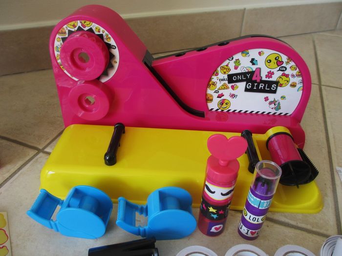 Tape machine Only 4 girls - photo numéro 3