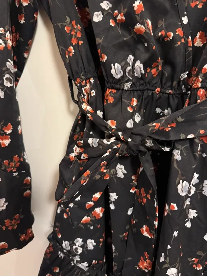 Robe fleurie - photo numéro 5
