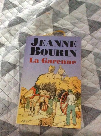 #la Garenne Jeanne Bourin
