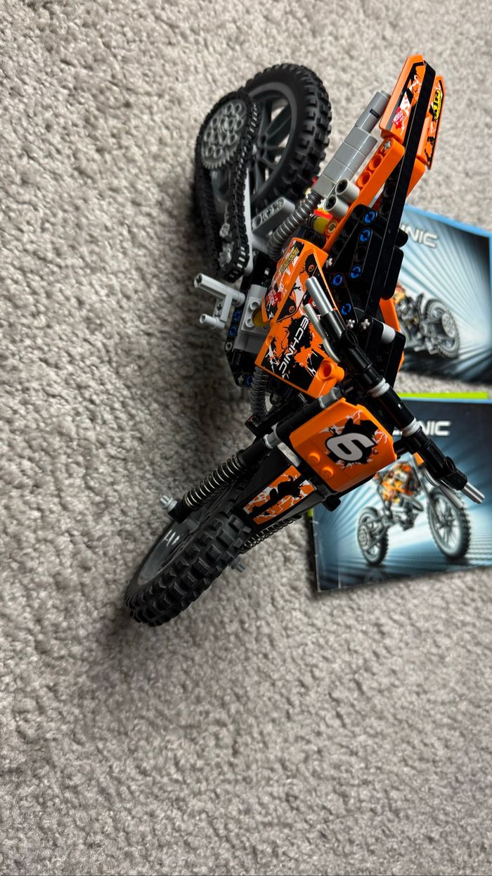Lego technic 42007 moto cross bike - photo numéro 3