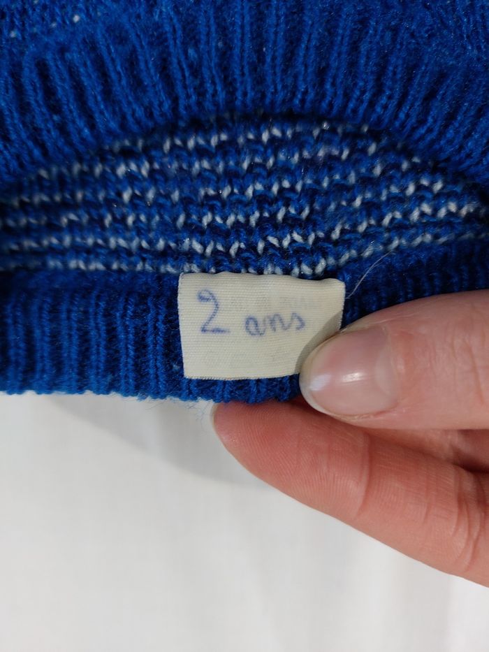 Pull épais bleu et noir motif flocon ❄️ taille 24 mois/2 ans - photo numéro 4