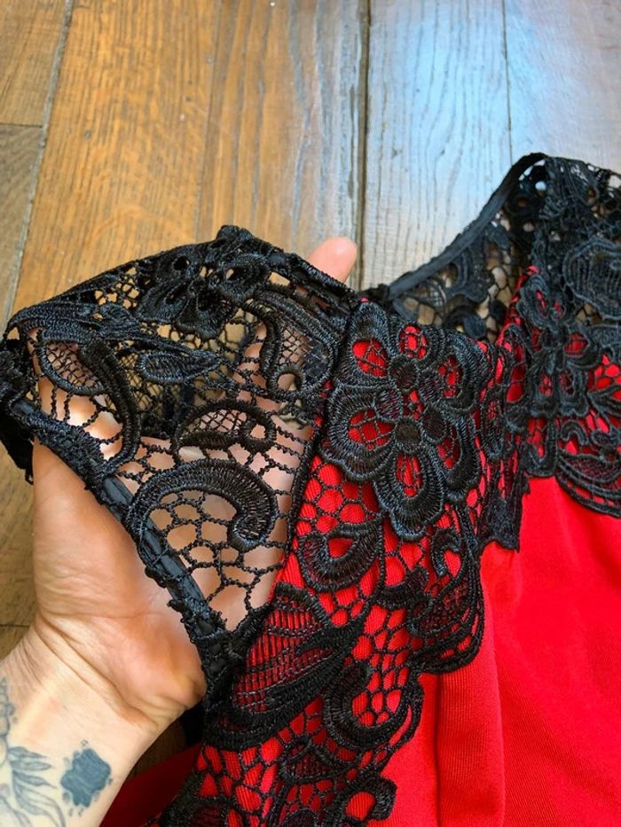 Robe rouge et noire sexy lipsy taille m 38 - photo numéro 3