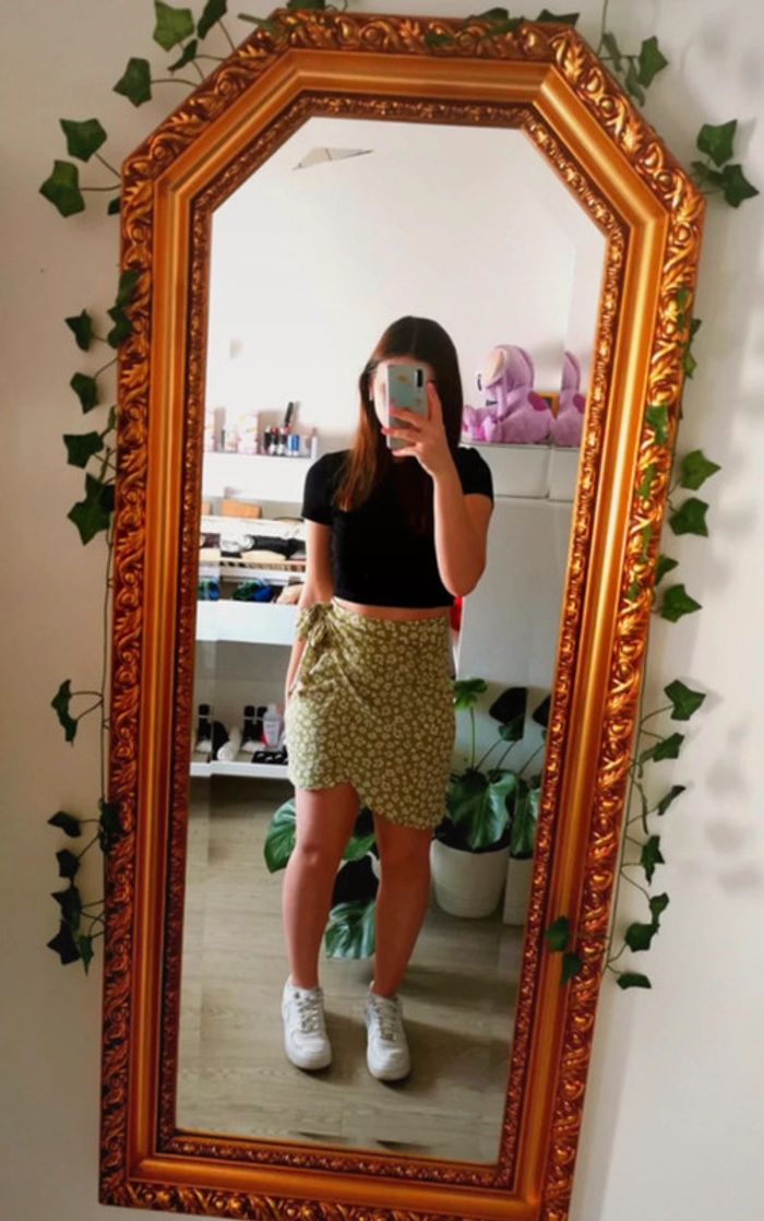 Jupe à fleurs taille haute nouée verte neuve