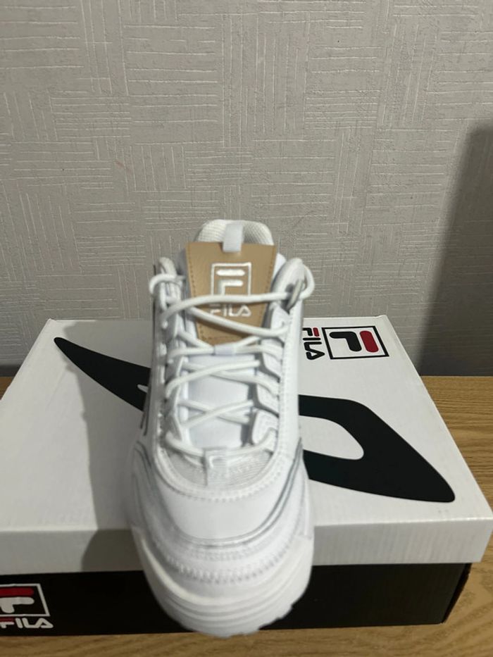 Baskets compensées blanches beige Fila Disruptor 38.5 - photo numéro 3