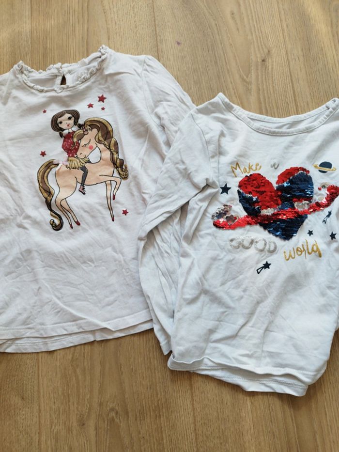 Lot de t-shirt manches longues fille 4 ans à motif