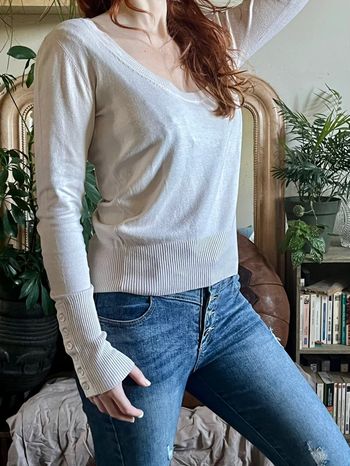 Haut fluide manche longue grand décolleté rond - blanc crème