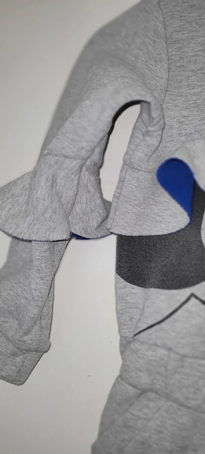 Superbe robe en coton epais Catimini comme neuve taille petit 8 ans - photo numéro 4