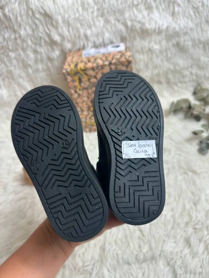 Paire de basket Stones and Bones taille 24 - photo numéro 5