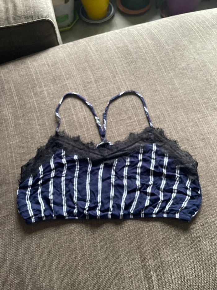 Brassière - photo numéro 2