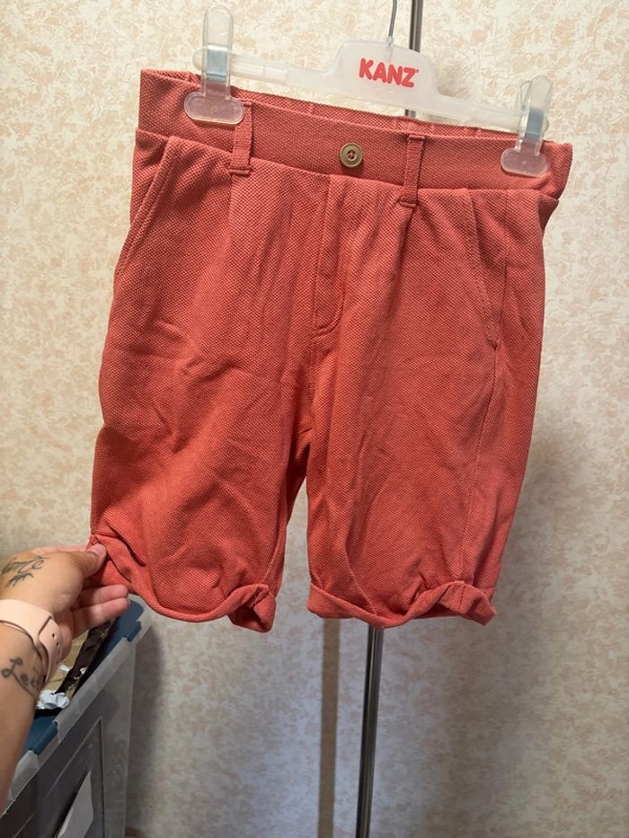 Short taille 10ans marque kiabi