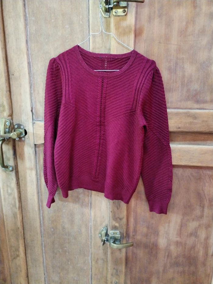 Petit pull bordeaux
