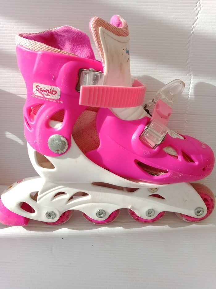 Rollers fille ajustable de 30 au 33 hello kitty - photo numéro 4