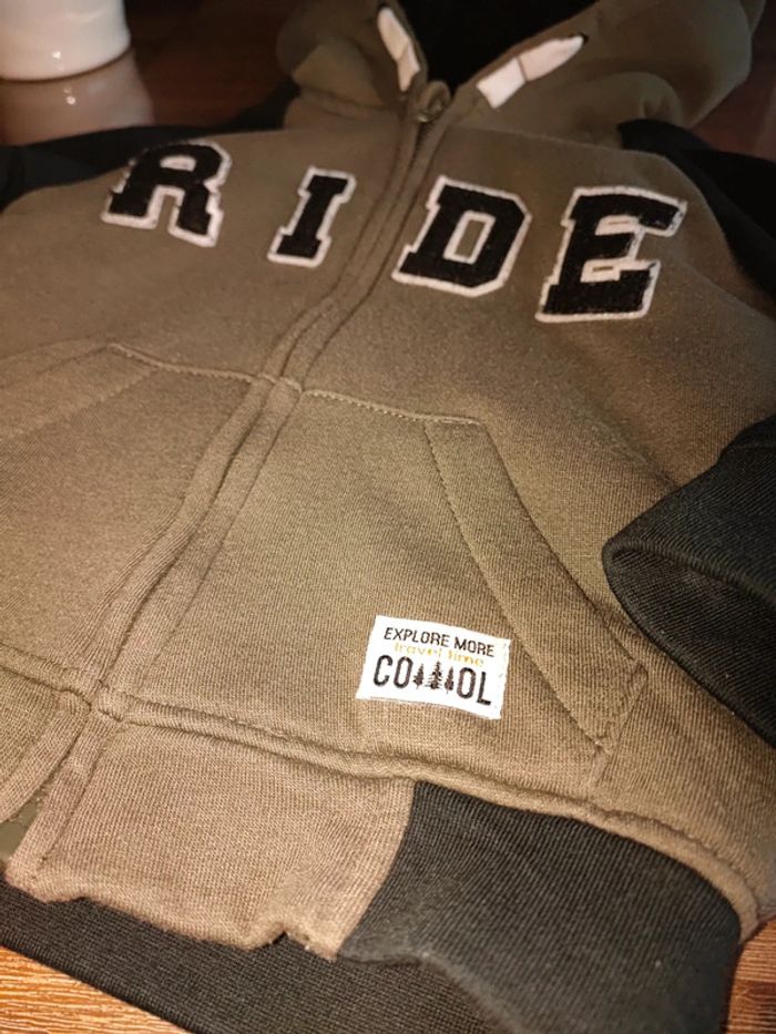 Sweat capuche hiver 4 ans - photo numéro 2