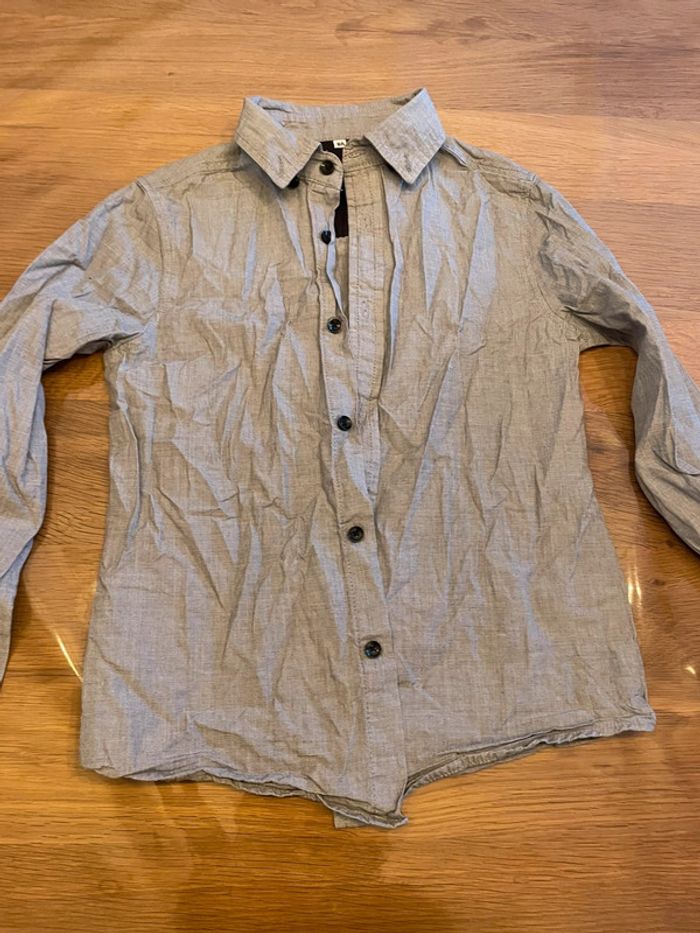 Chemise grise 8 ans - photo numéro 3