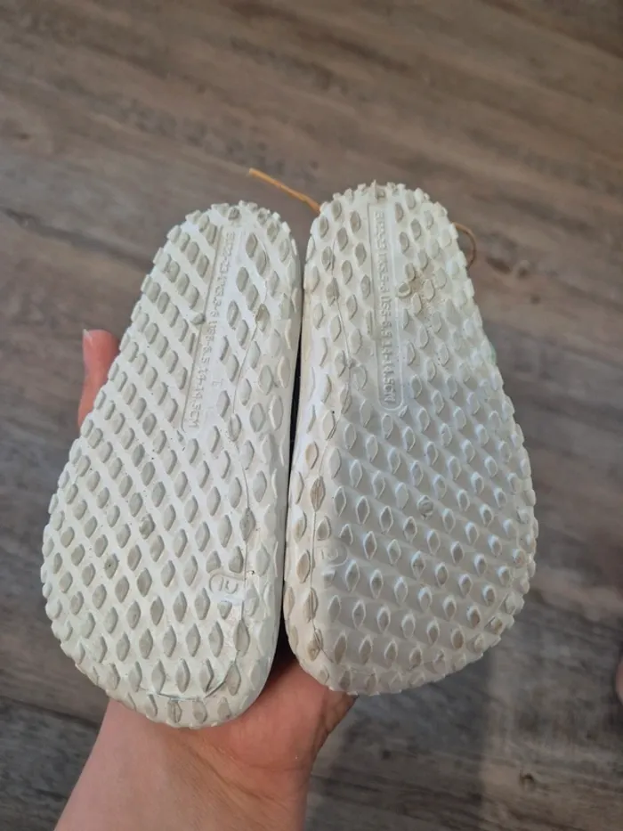 Chaussures d eau Decathlon - photo numéro 3