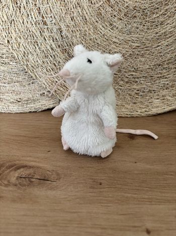 Doudou petite souris blanche IKEA