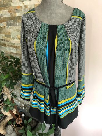 Blouse colorée avec ceinture 36