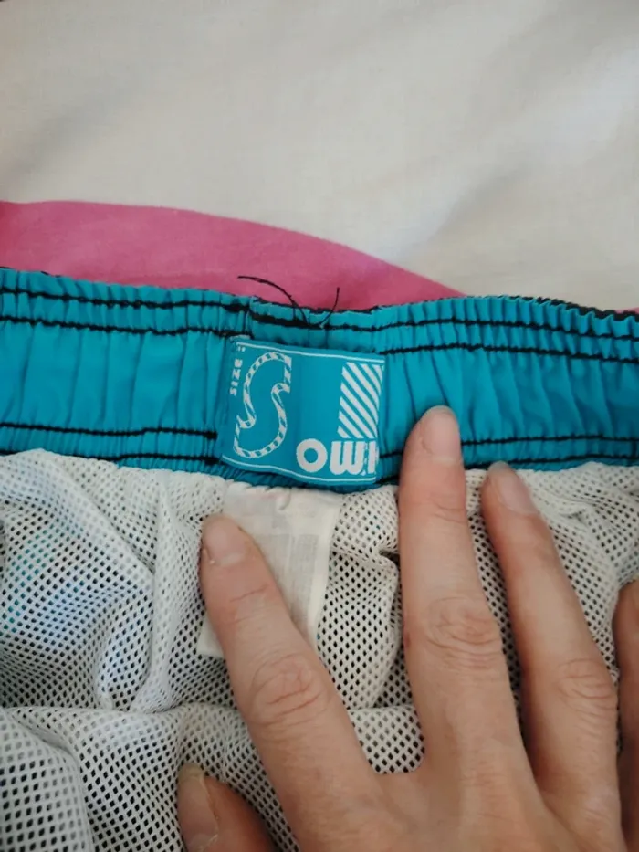 Short de bain OWK taille S - photo numéro 9