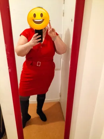 Robe rouge paillettes
