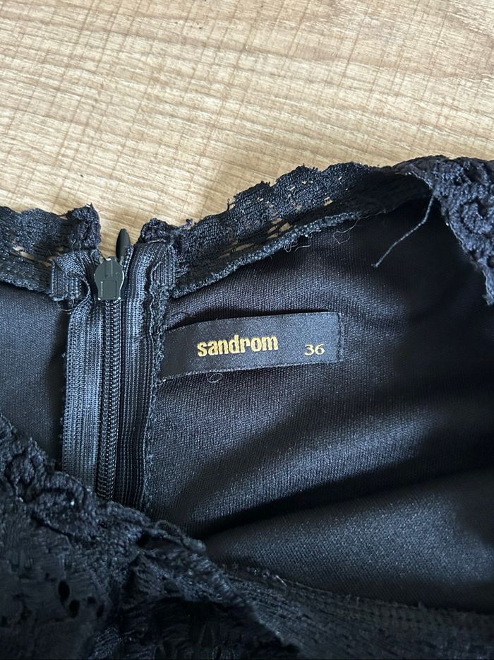 Robe noire avec dentelle Sandrom taille 36 TBE - photo numéro 10