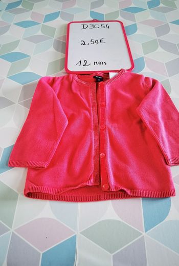 D3054 - gilet fille 12 mois
