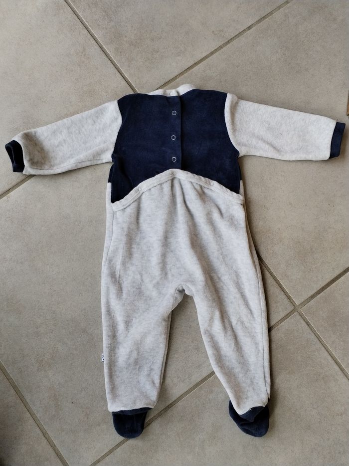 Pyjama absorba, taille 12 mois - photo numéro 2