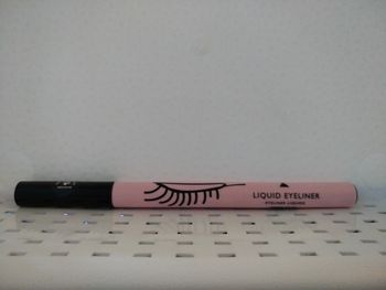 Asos - Eyeliner Liquide - liquid Eyeliner