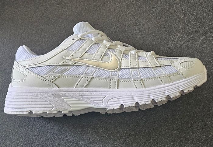 Nike P-6000 blanche - photo numéro 5