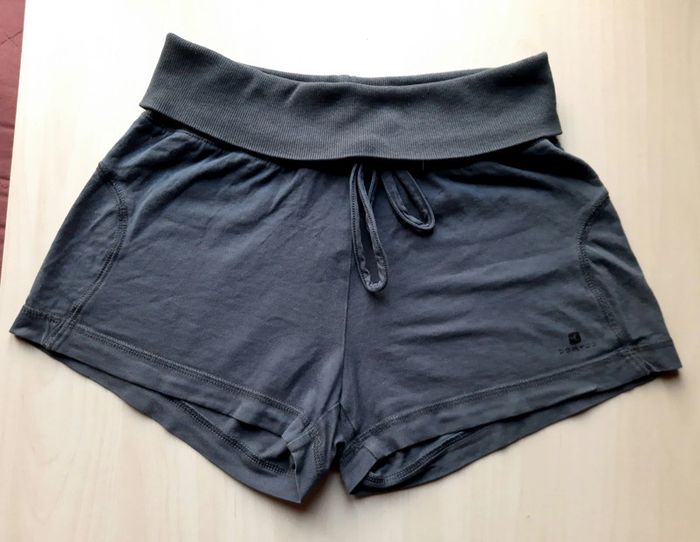 Short gris Domyos 34 - photo numéro 4