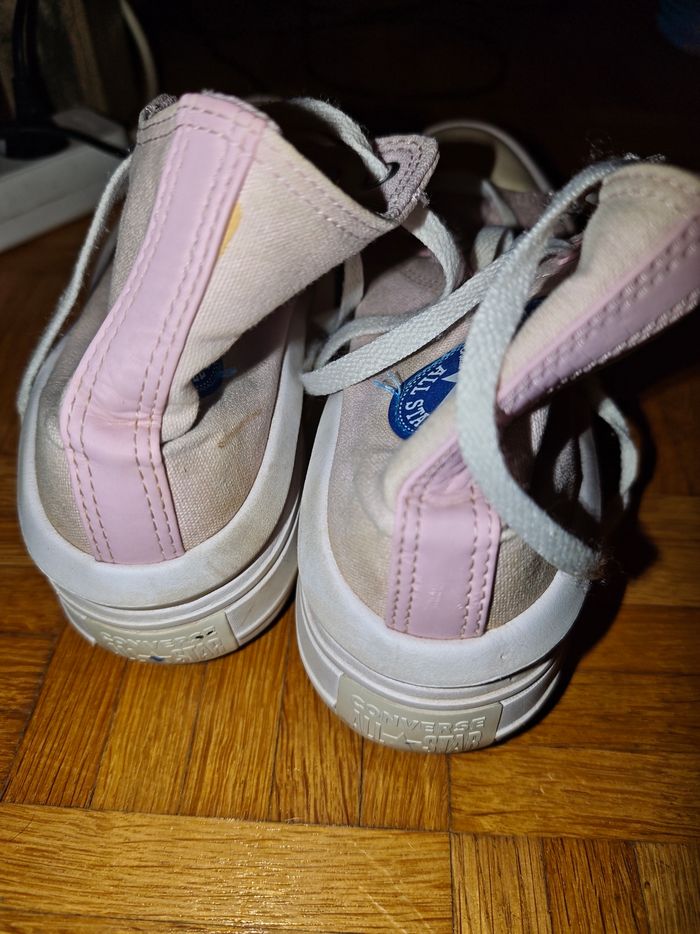 Converse - photo numéro 2