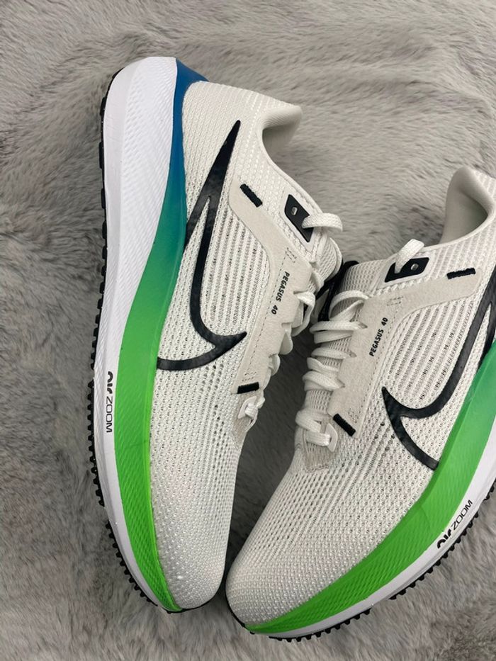 Basket Nike air zoom pegasus 40 - Taille 41 - photo numéro 2