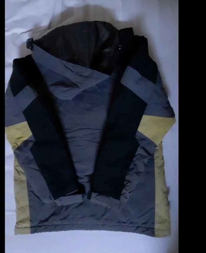 Blouson. 14  ans - photo numéro 2